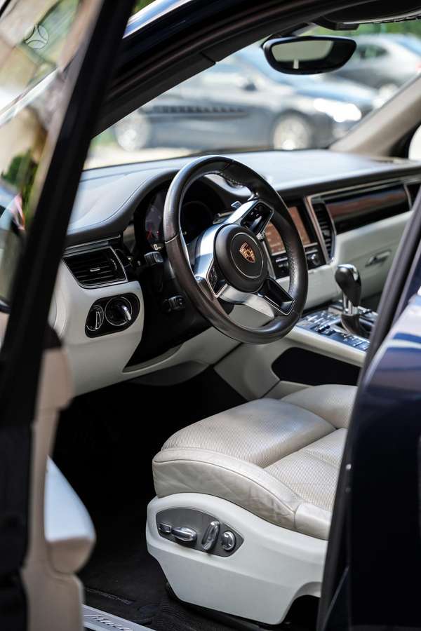 Porsche Macan, 3.0 l., Внедорожник / Кроссовер
