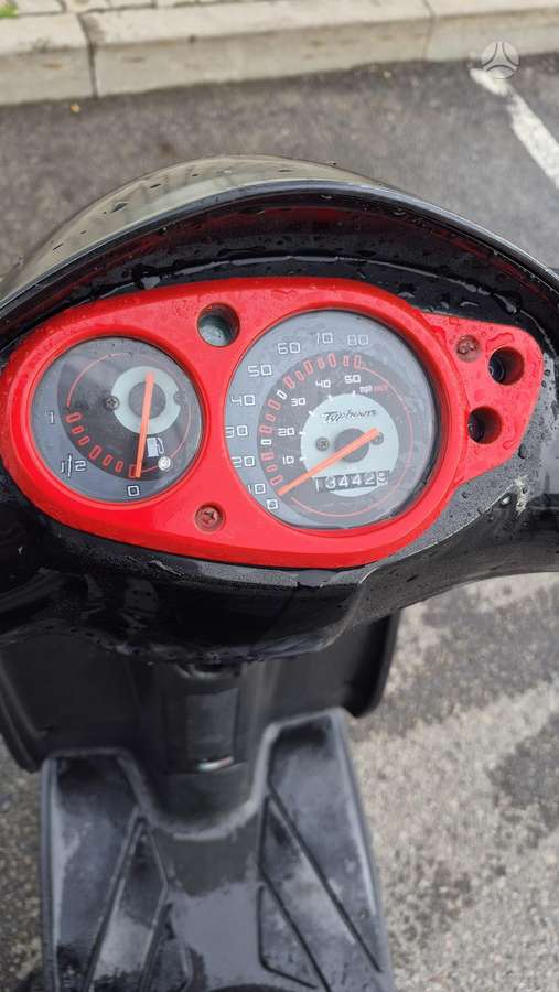 Piaggio Typhoon 50cc, scooters / mopeds