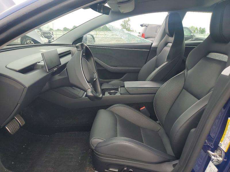 Tesla Model 3, 81 kWh, hatchback