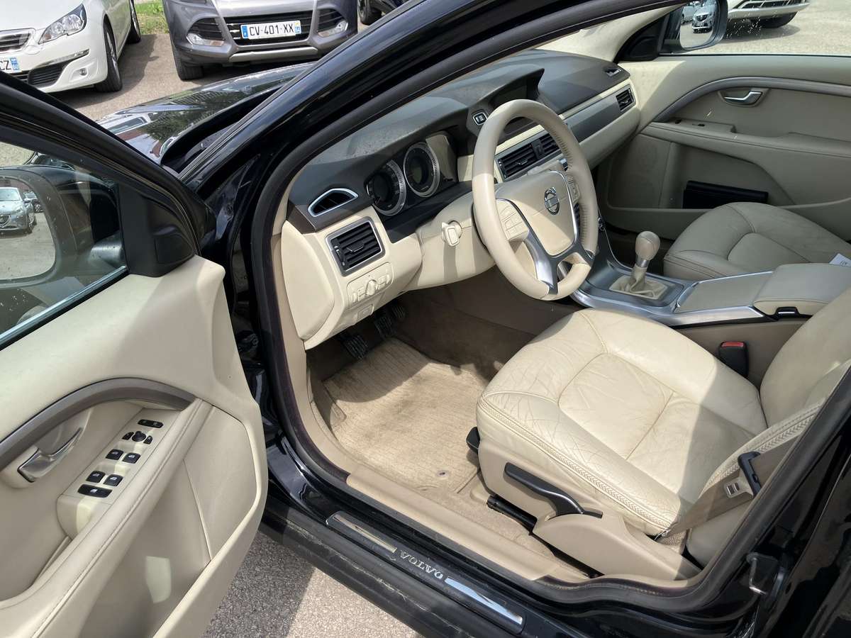 Volvo XC70, 2.4 l., Универсал