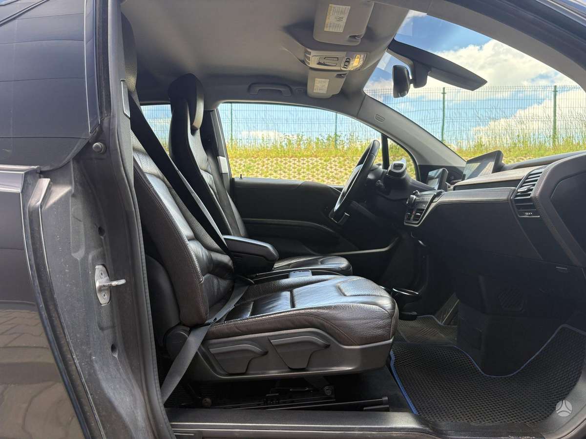 BMW i3, 0.7 l., hatchback