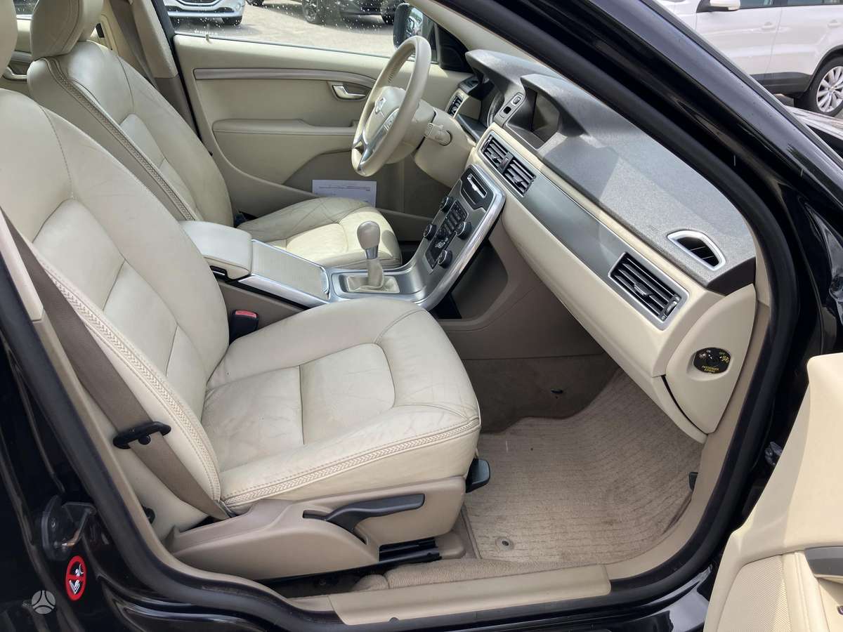 Volvo XC70, 2.4 l., Универсал