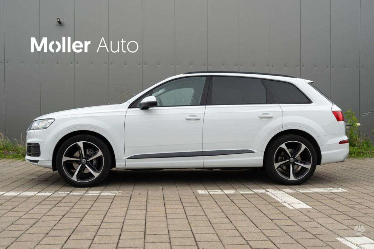 Audi Q7, 3.0 l., off-road / crossover