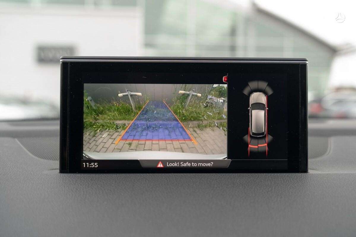 Audi Q7, 3.0 l., off-road / crossover