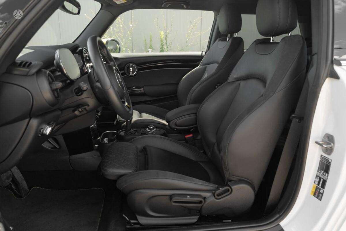 Mini Cooper SE, coupe