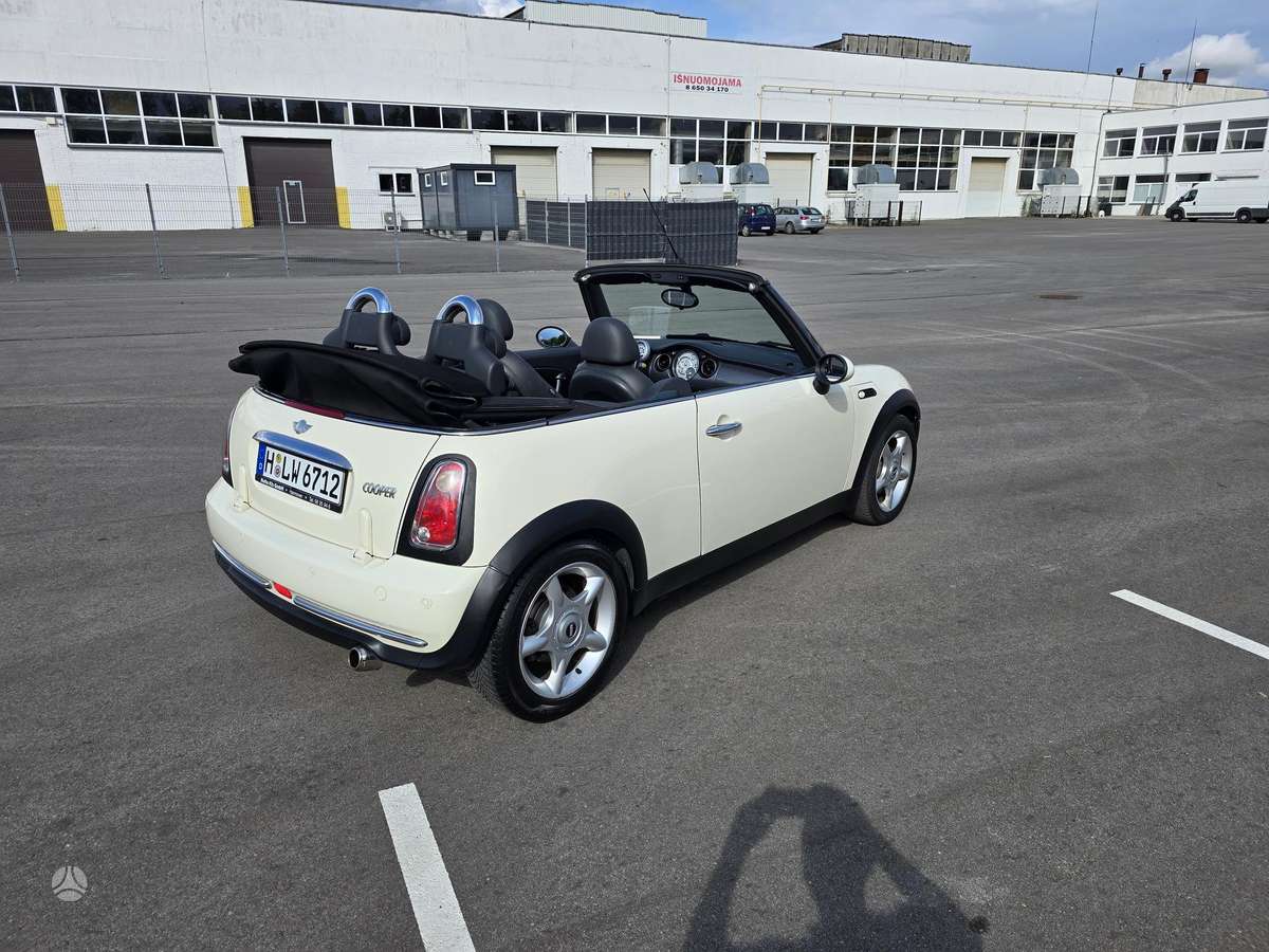 Mini Cooper, 1.6 l., convertible