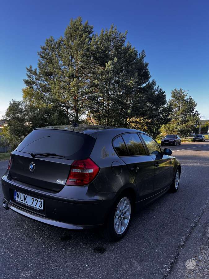 BMW 120, 2.0 l., hatchback