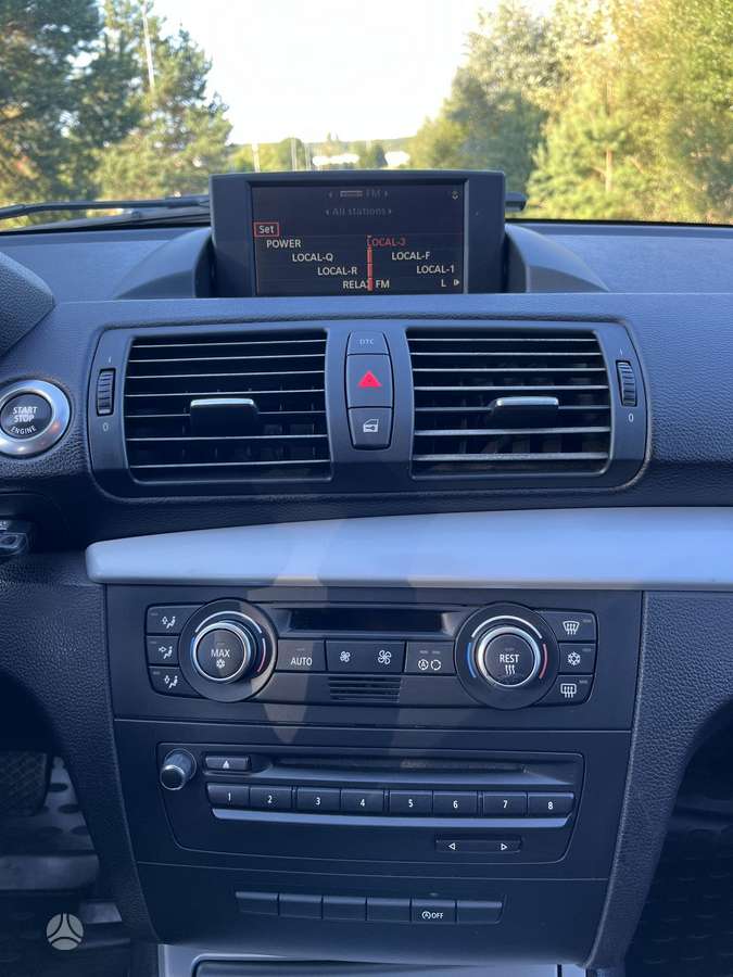 BMW 120, 2.0 l., hatchback