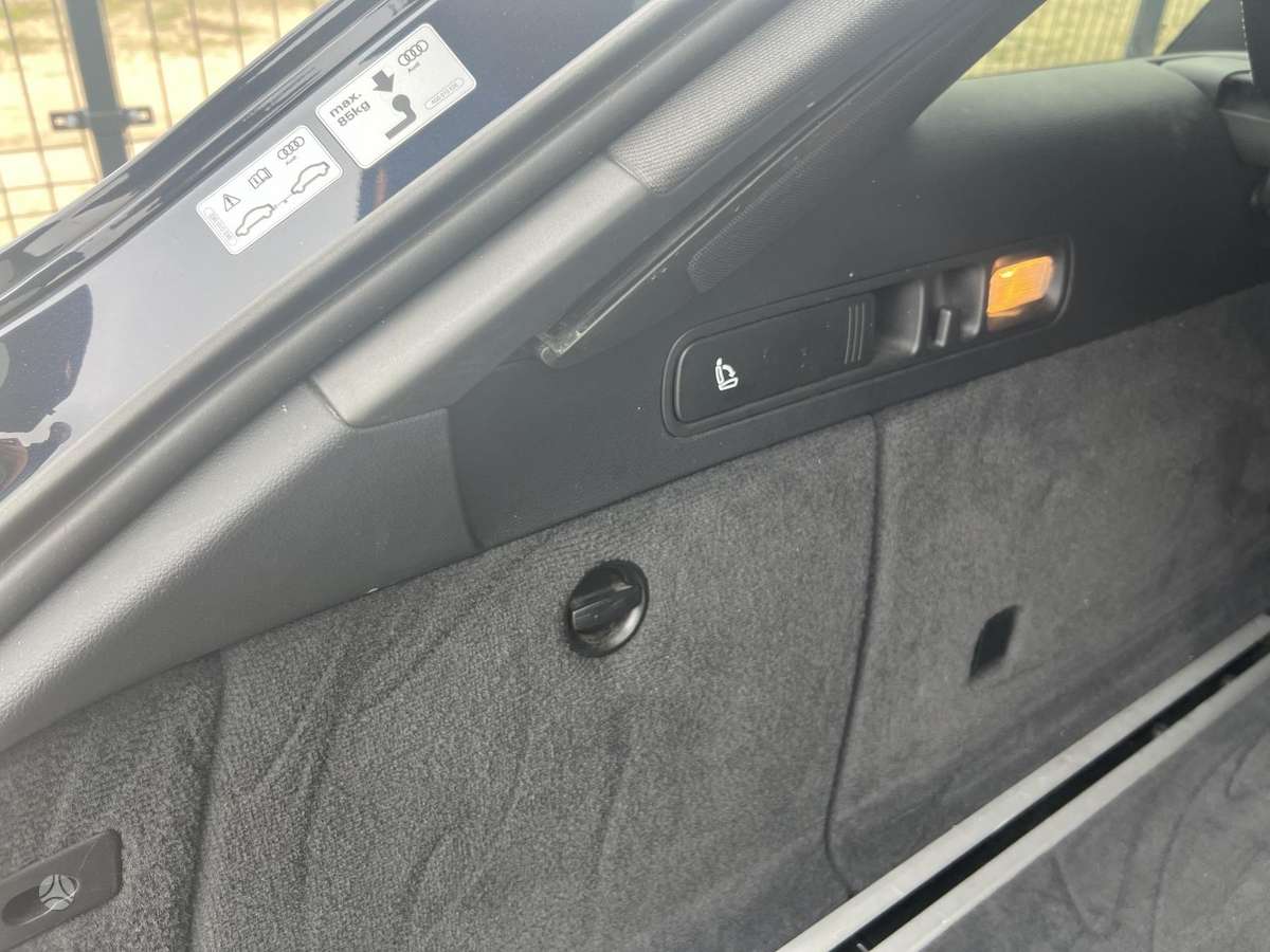 Audi A6, 3.0 l., wagon