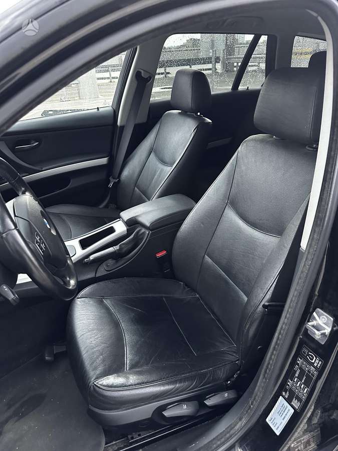 BMW 320, wagon