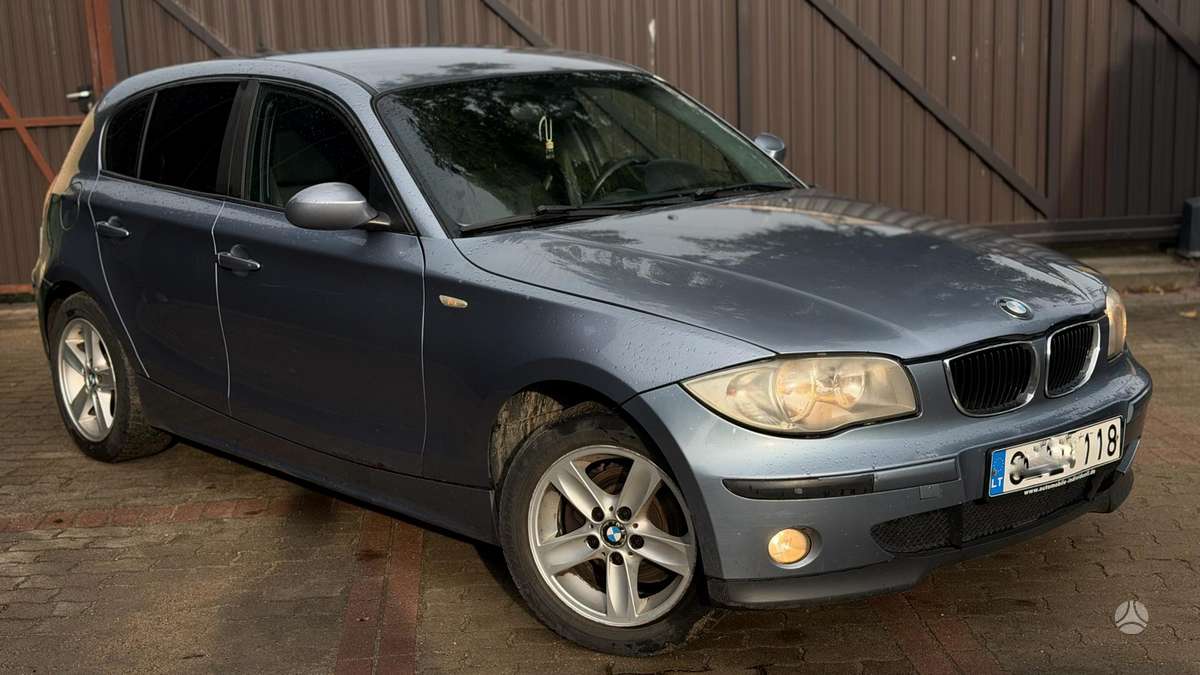BMW 118, 2.0 l., Хэтчбек