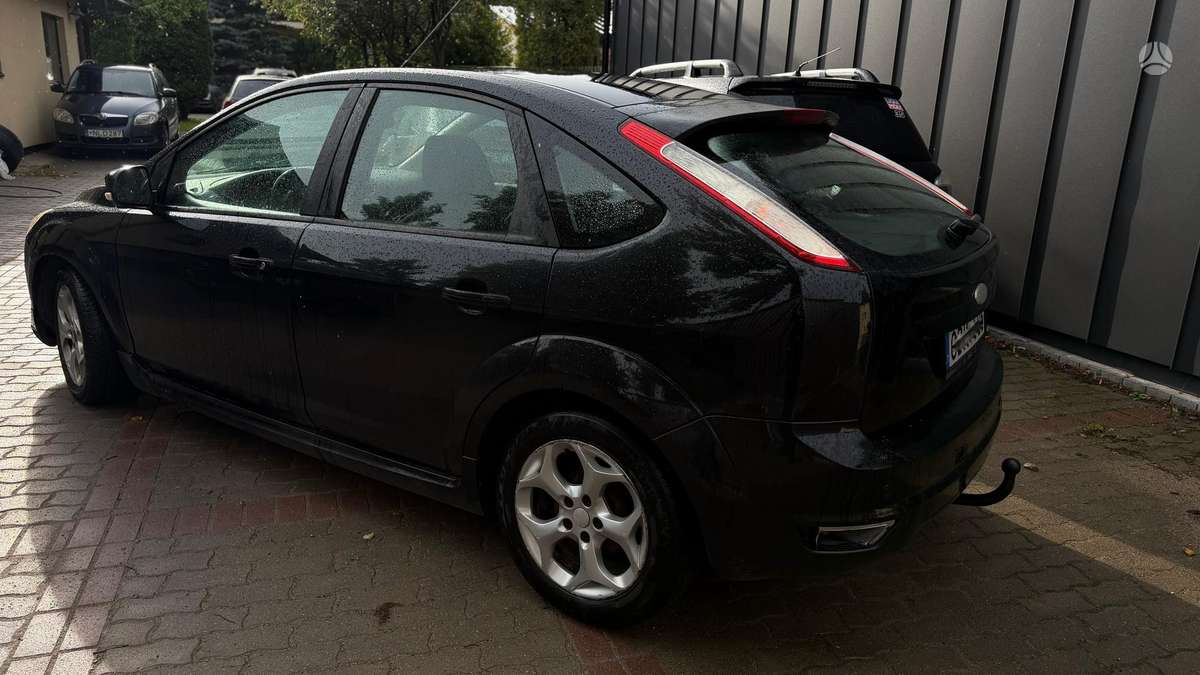Ford Focus, 1.6 l., hatchback