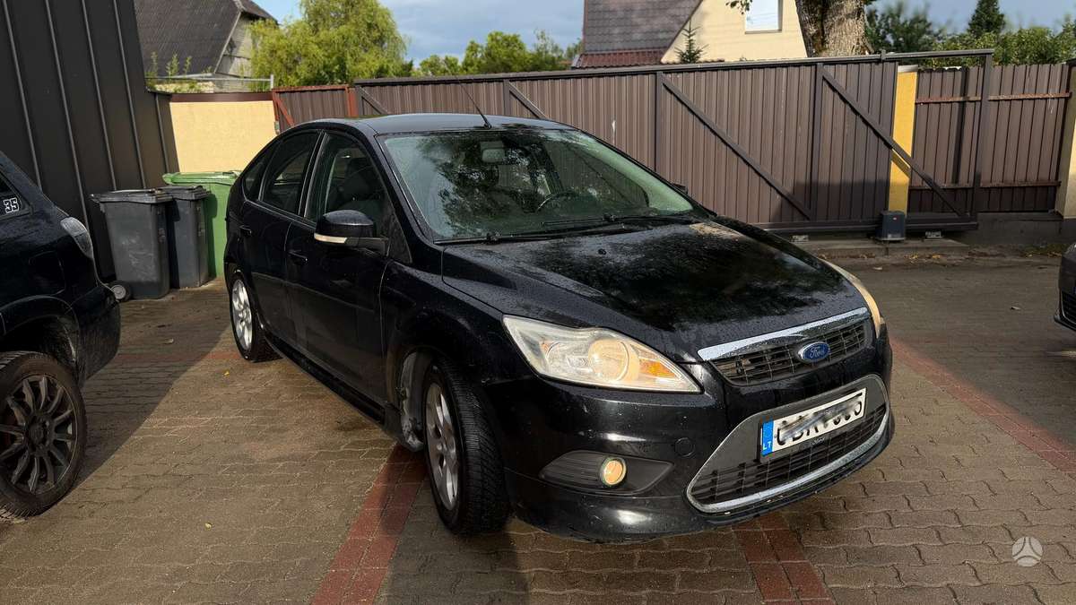 Ford Focus, 1.6 l., hatchback
