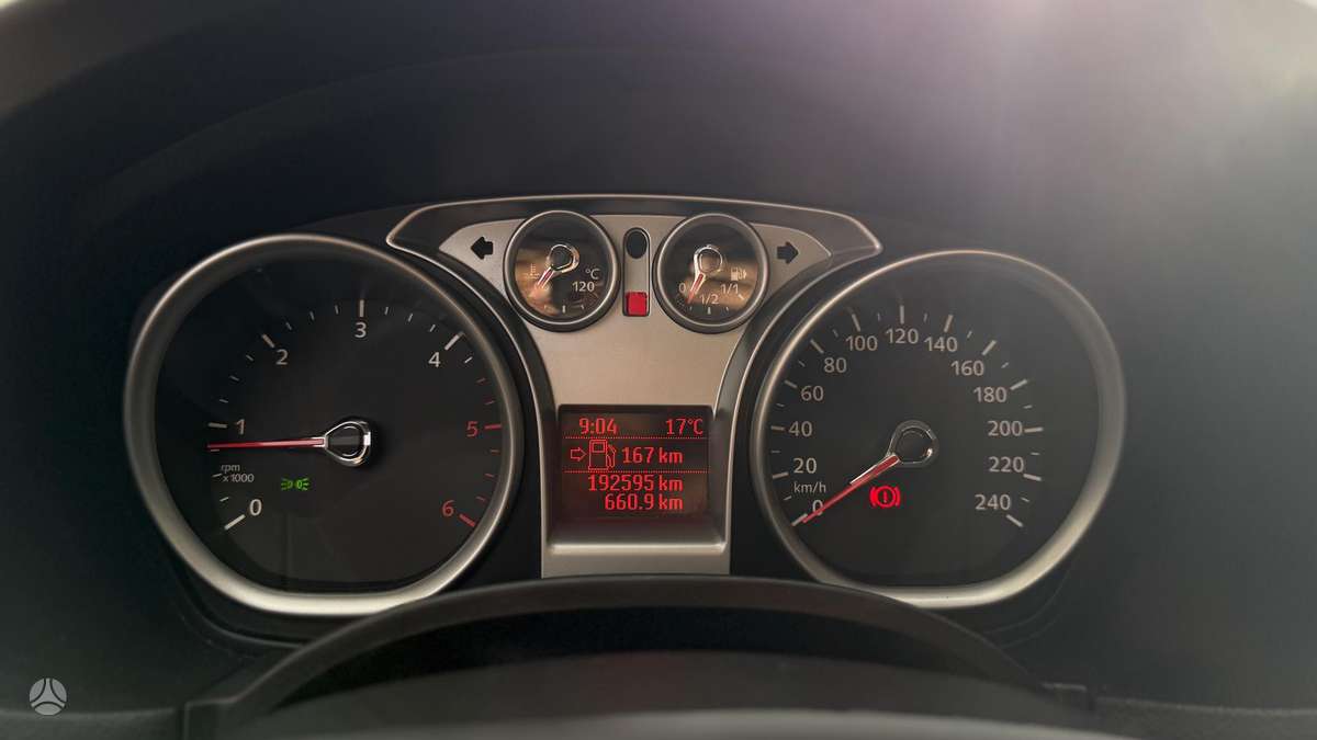 Ford Focus, 1.6 l., hatchback