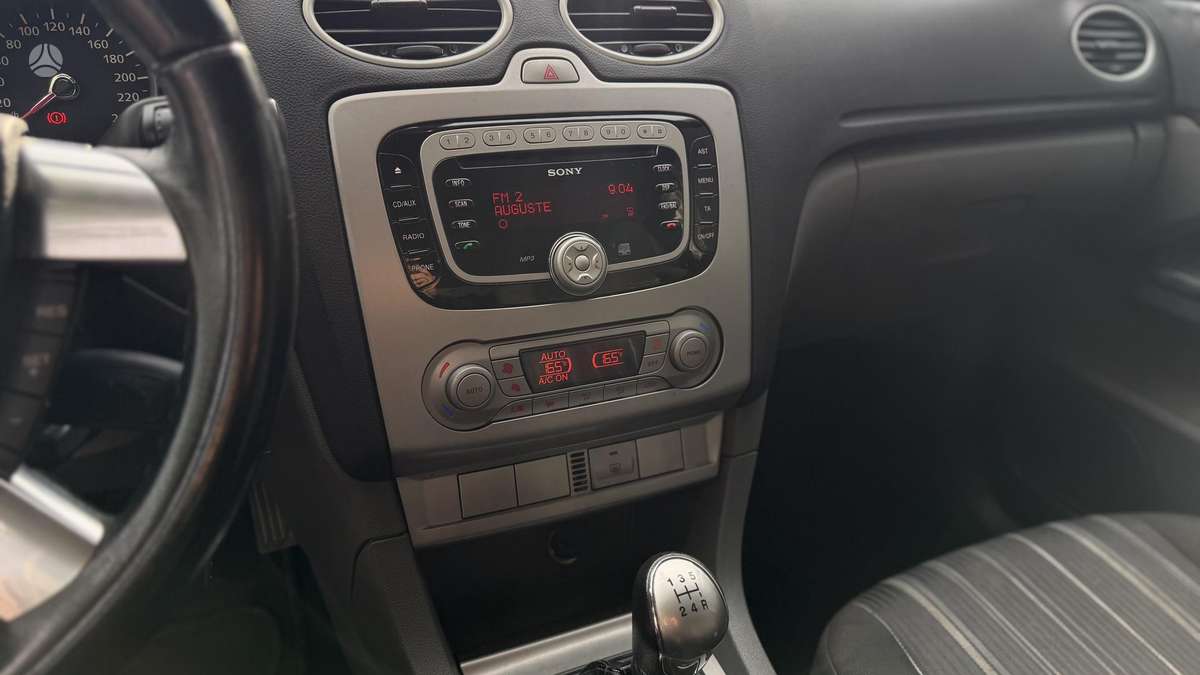 Ford Focus, 1.6 l., Хэтчбек