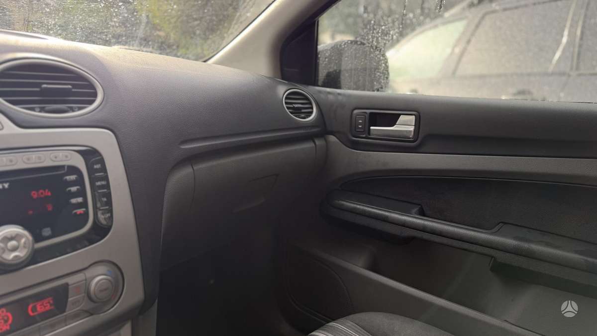 Ford Focus, 1.6 l., Хэтчбек