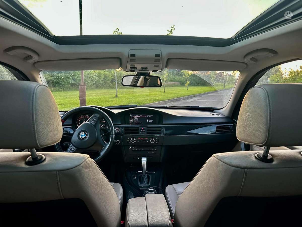 BMW 320, 2.0 l., wagon