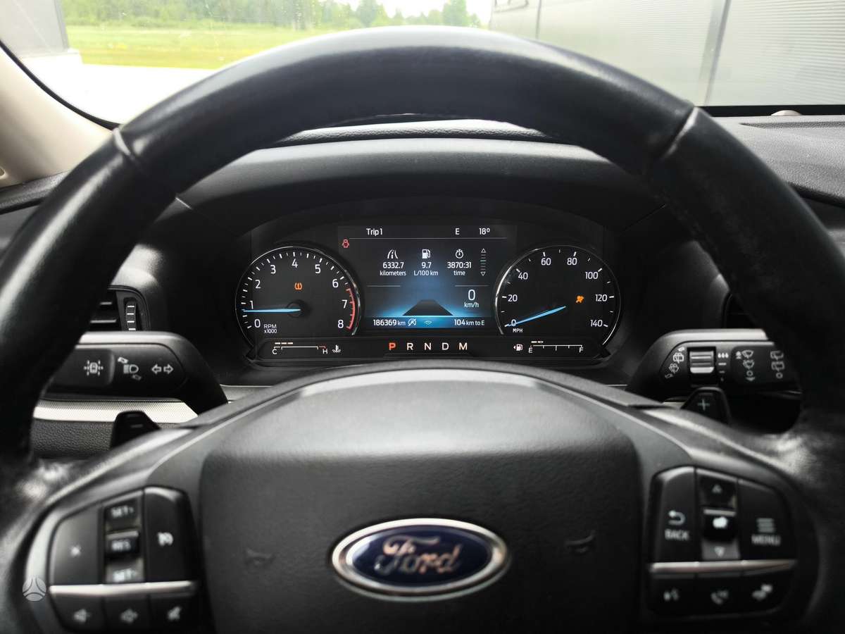 Ford Explorer, 2.3 l., off-road / crossover