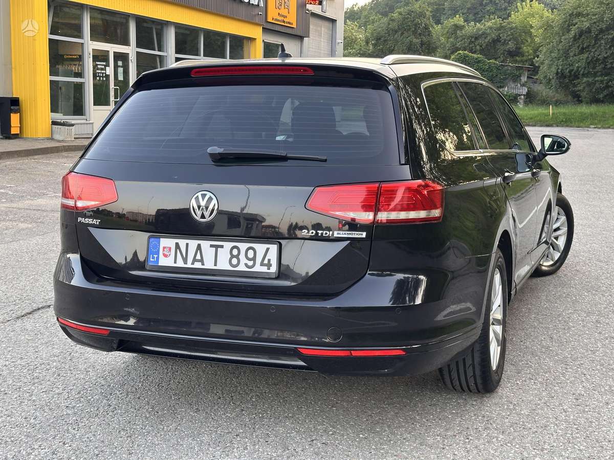 Volkswagen Passat - 10