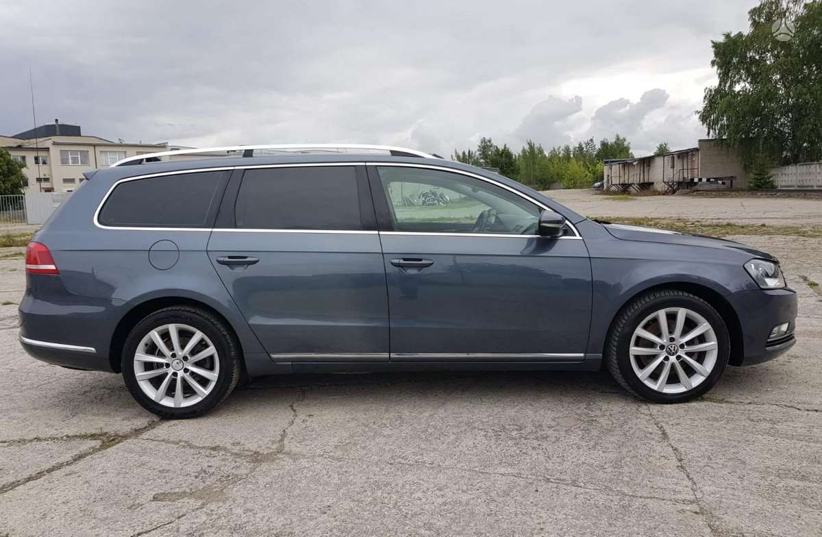 Volkswagen Passat, 2.0 l., Универсал