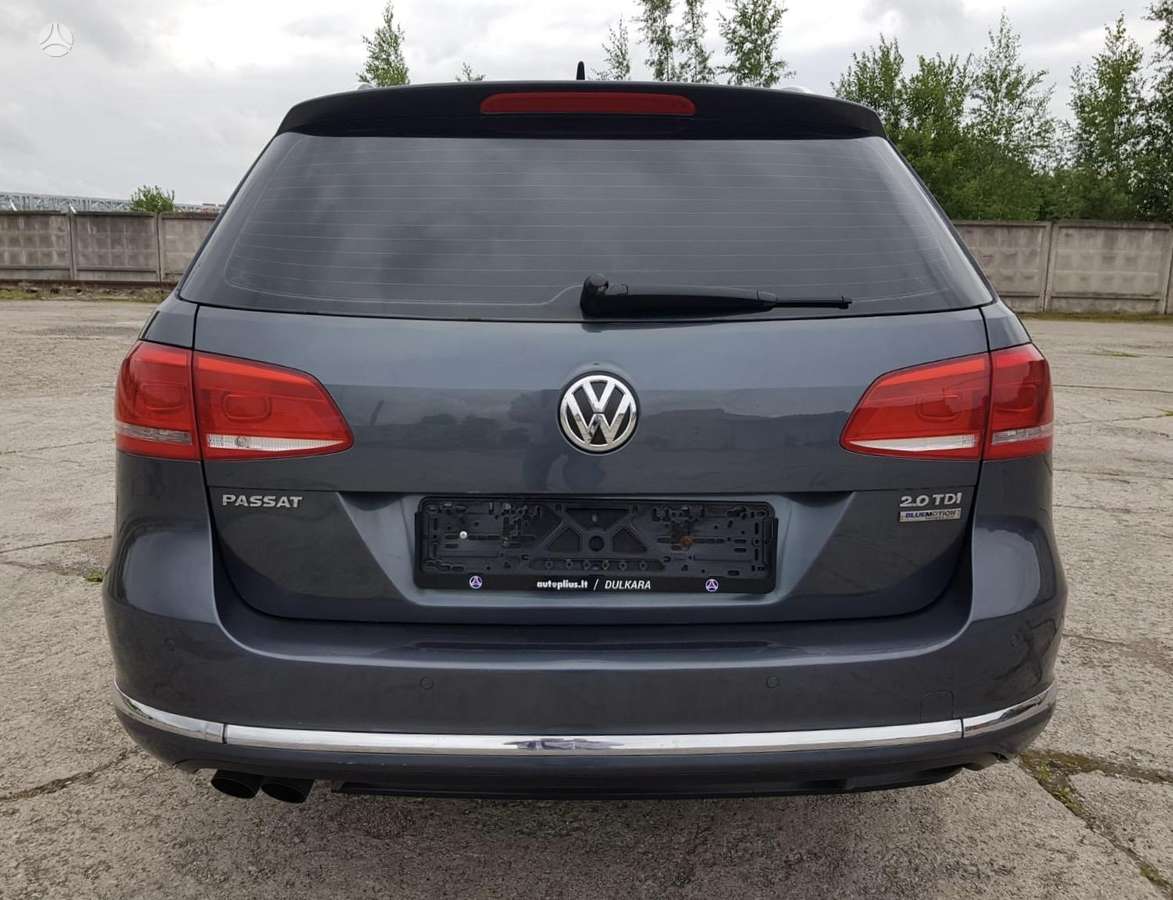 Volkswagen Passat, 2.0 l., Универсал