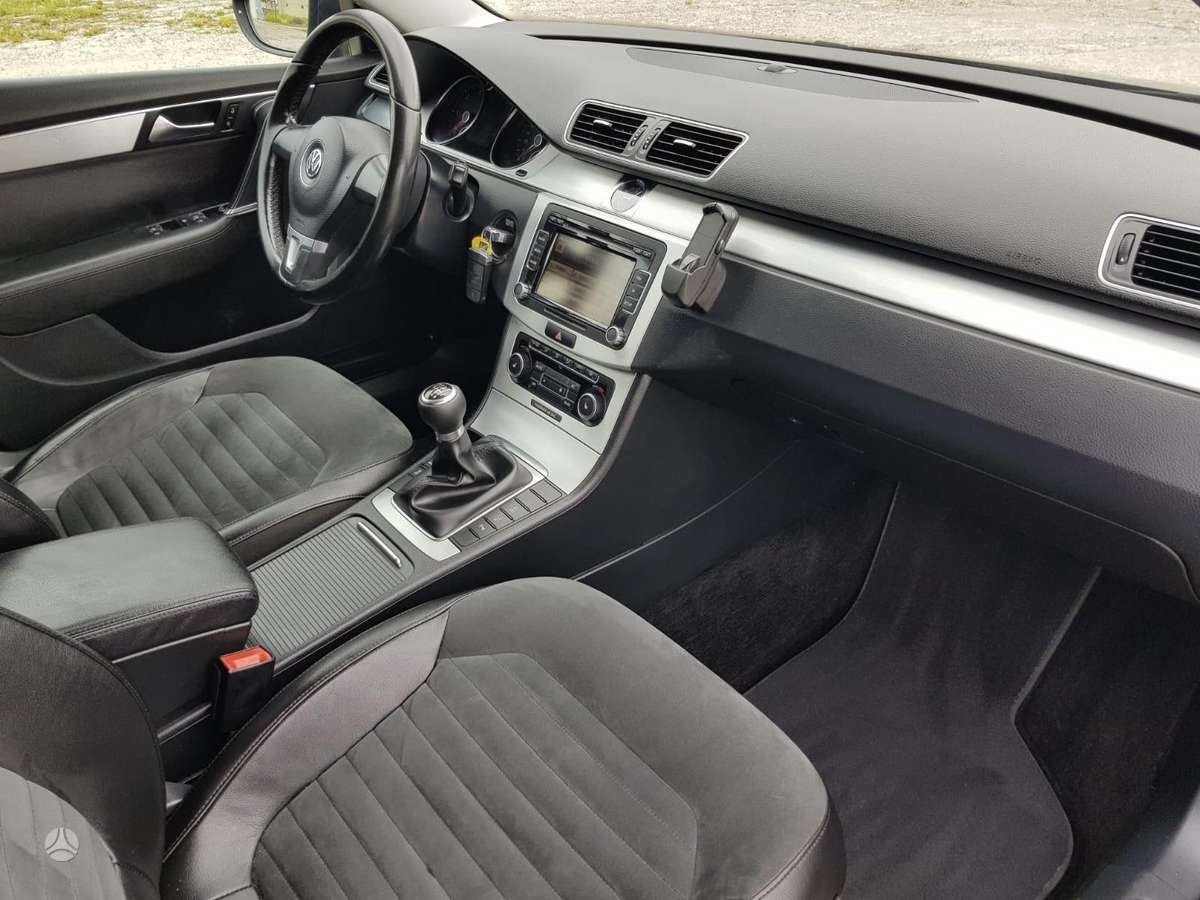 Volkswagen Passat, 2.0 l., Универсал