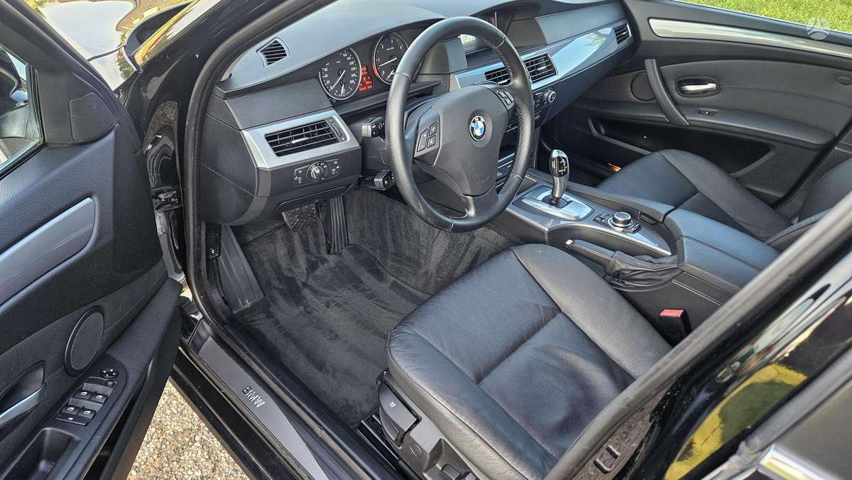 BMW 530, 3.0 l., Универсал