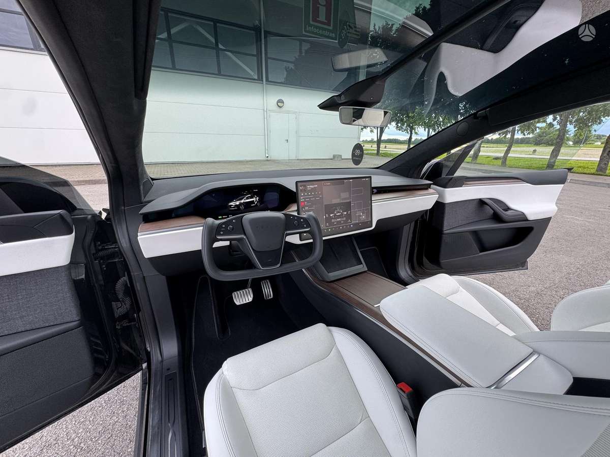 Tesla Model X, 100 kWh, off-road / crossover