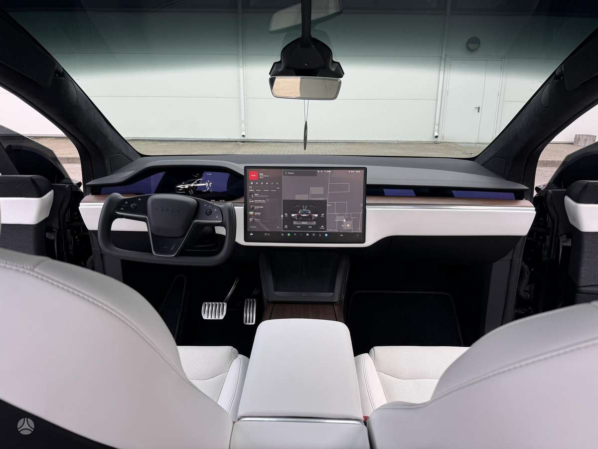 Tesla Model X, 100 kWh, off-road / crossover