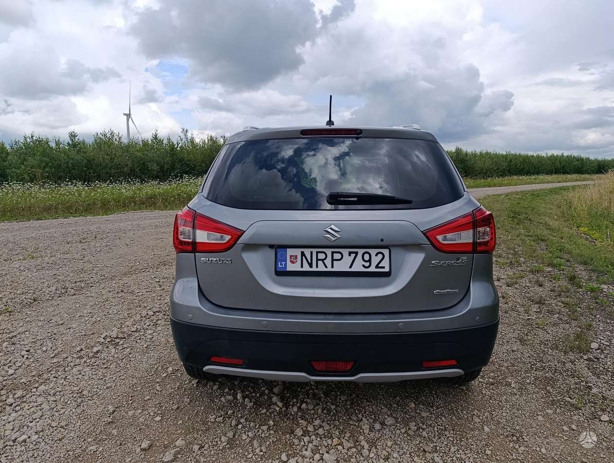 Suzuki SX4 S-Cross - 4