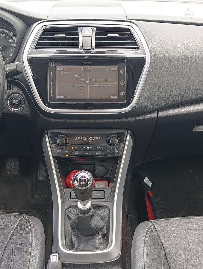 Suzuki SX4 S-Cross - 8