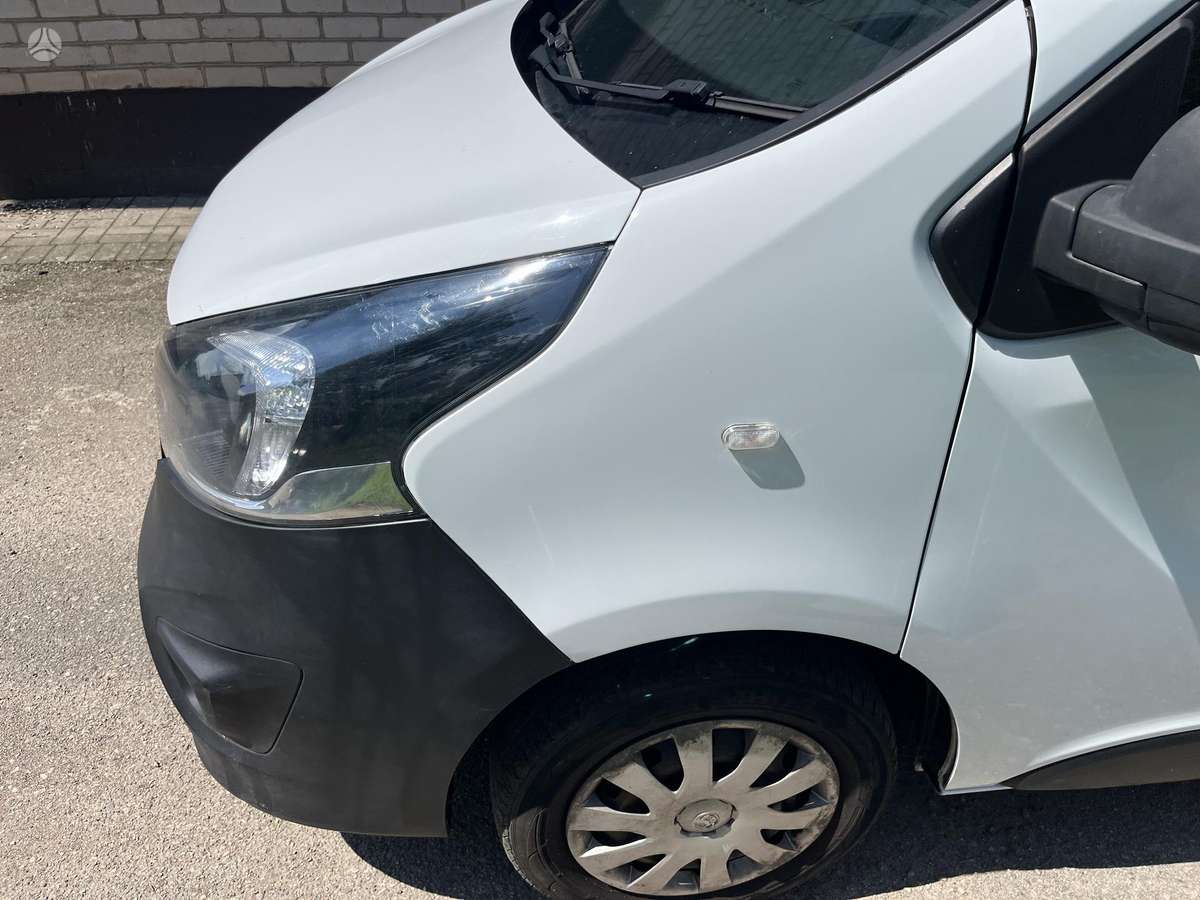 Opel Vivaro, buses