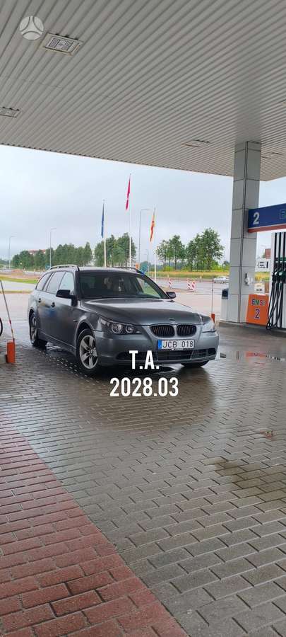 BMW 525, 2.5 l., Универсал