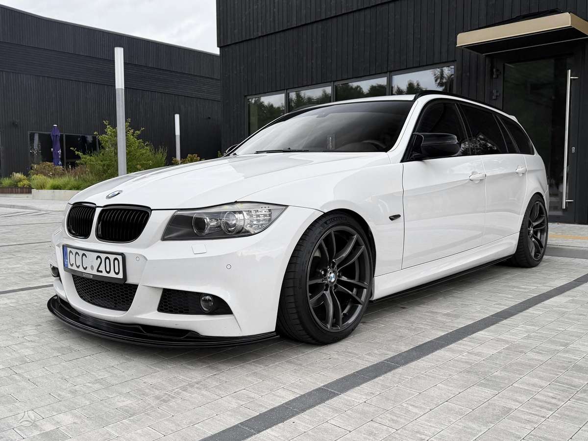 BMW 320, 2.0 l., wagon