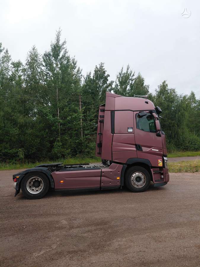 Renault Demo, single sleeper