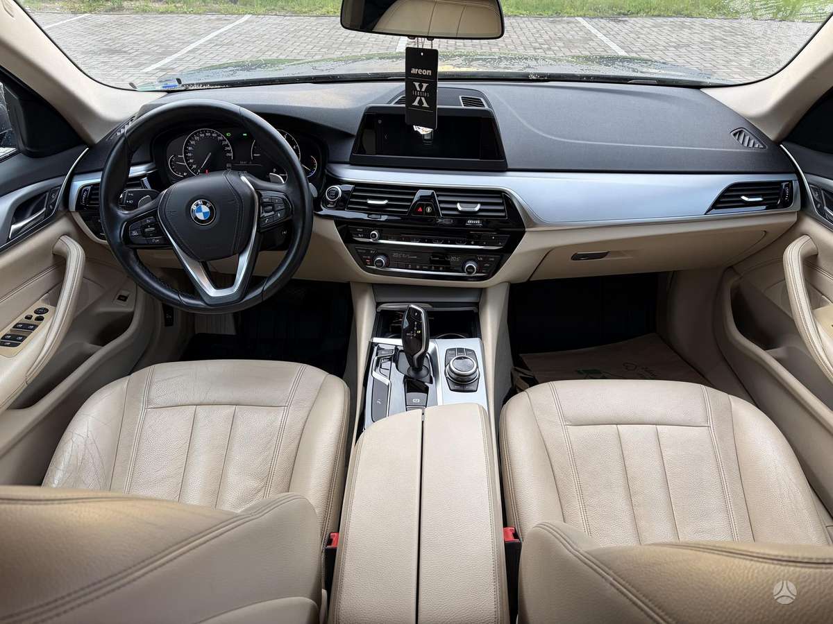 BMW 520, 2.0 l., wagon
