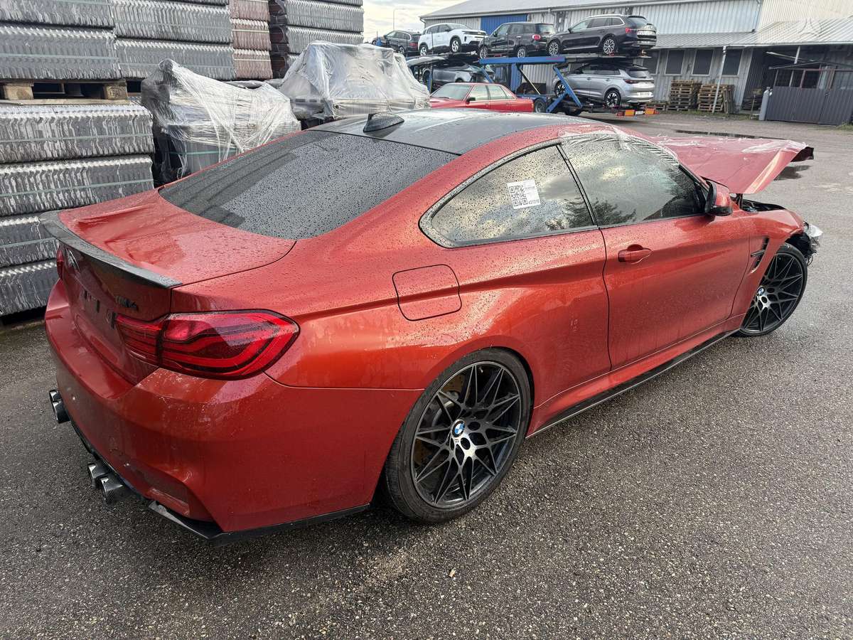 BMW M4, 3.0 l., coupe