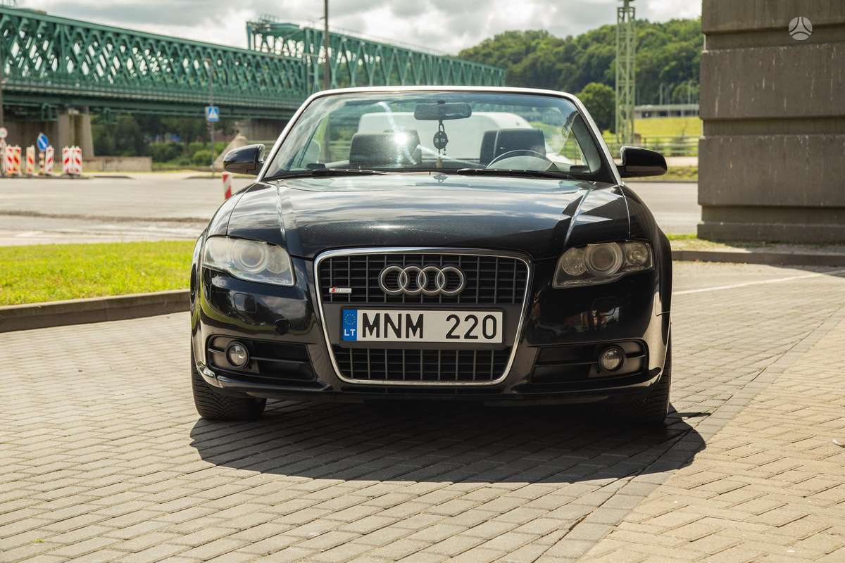 Audi A4, 2.0 l., Кабриолет