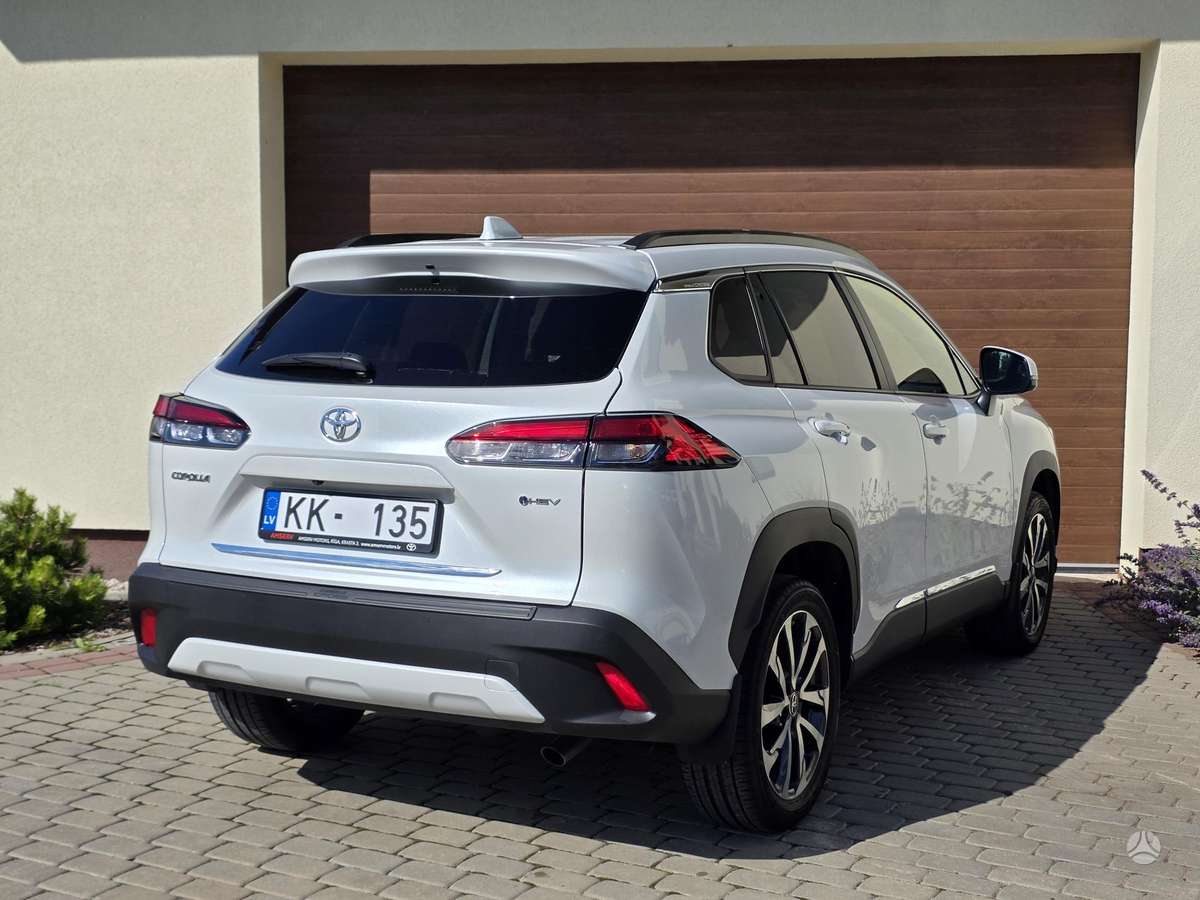Toyota Corolla Cross - 7