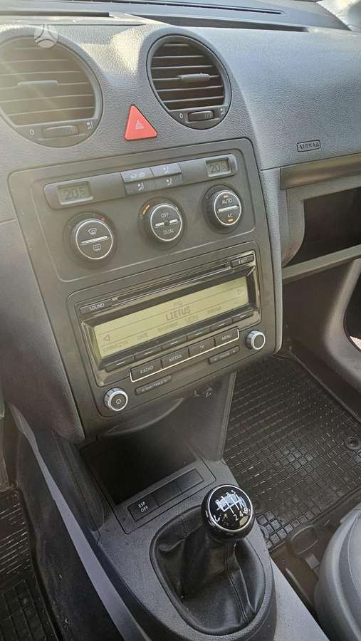 Volkswagen Caddy - 10