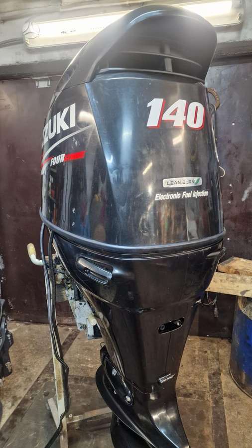 Suzuki Df 140, Четырехтактные подвесные