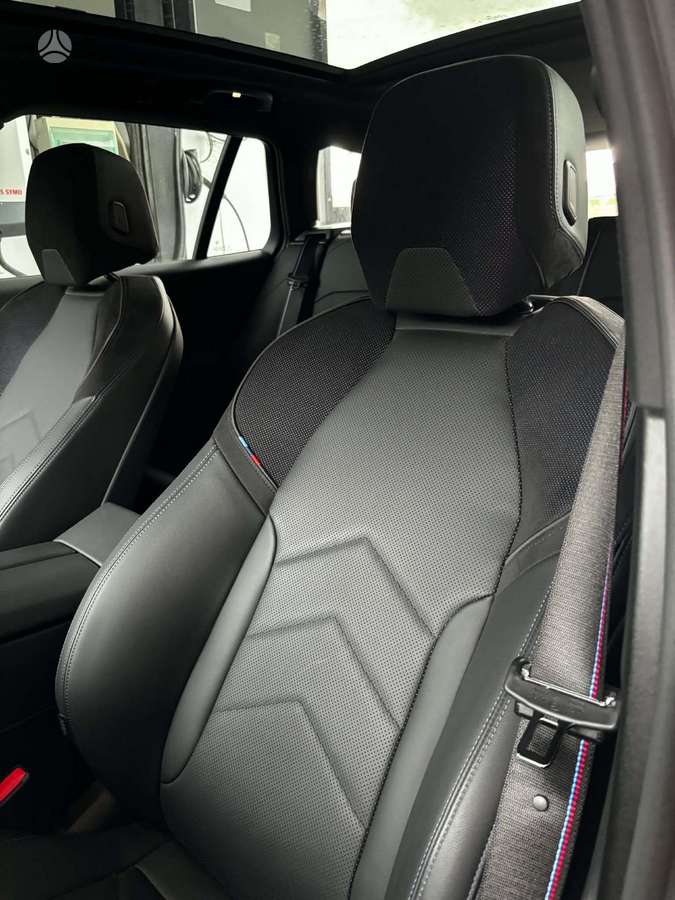 BMW i5, Универсал
