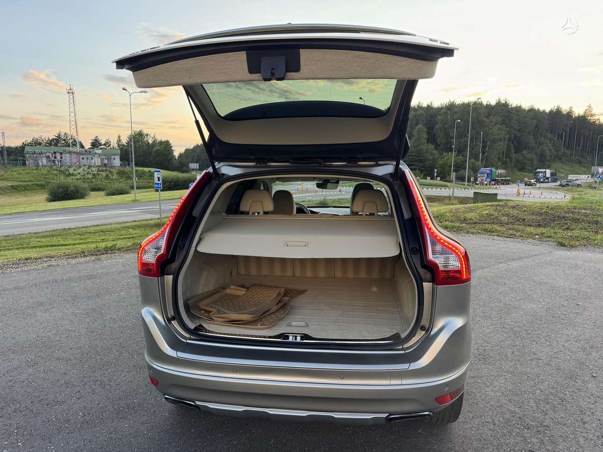 Volvo XC60 - 11