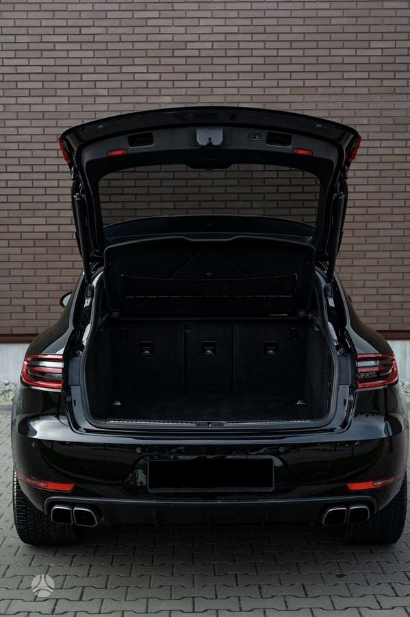 Porsche Macan - 5