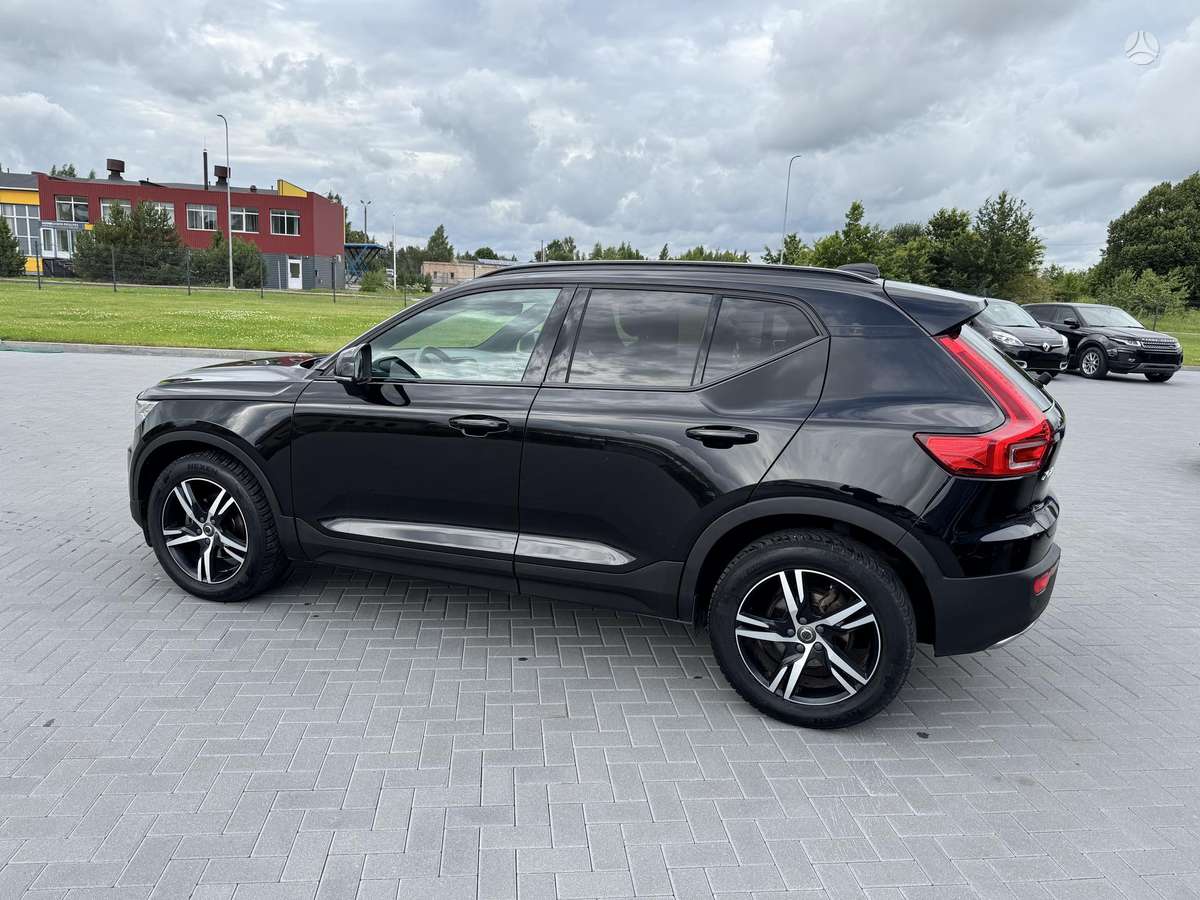 Volvo XC40 - 3