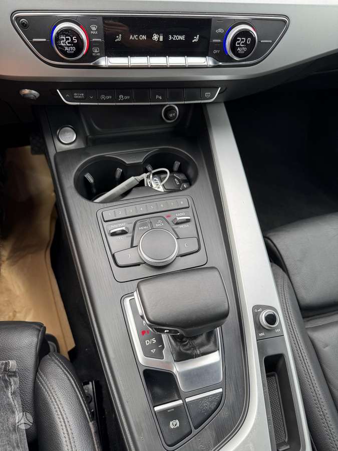 Audi A4, 2.0 l., Универсал
