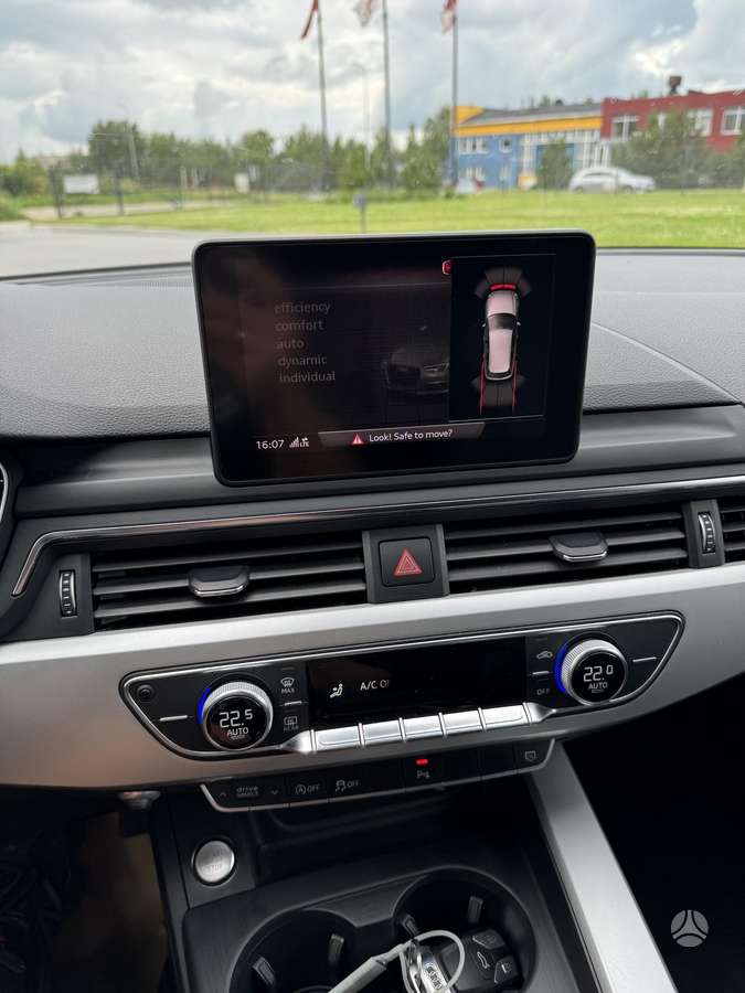 Audi A4, 2.0 l., Универсал