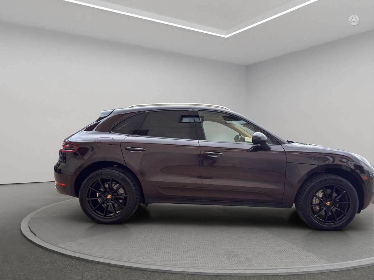 Porsche Macan, 3.0 l., off-road / crossover