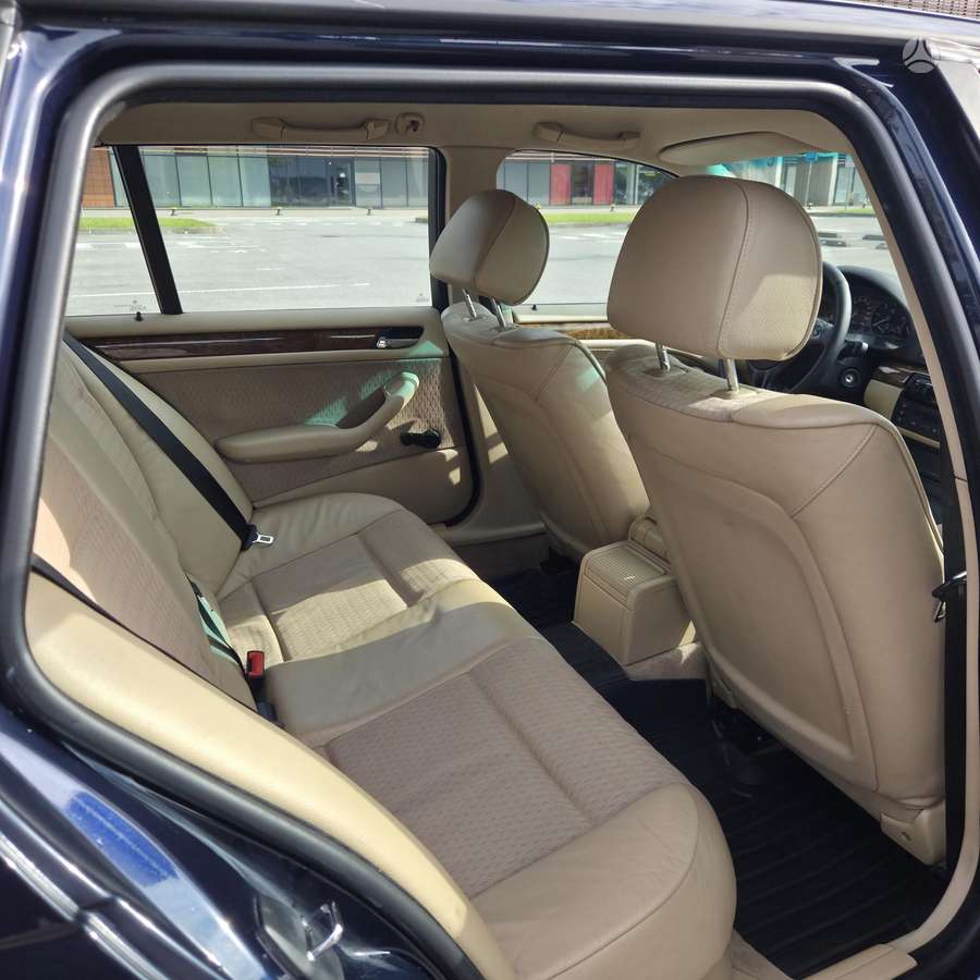 BMW 320, 2.0 l., wagon