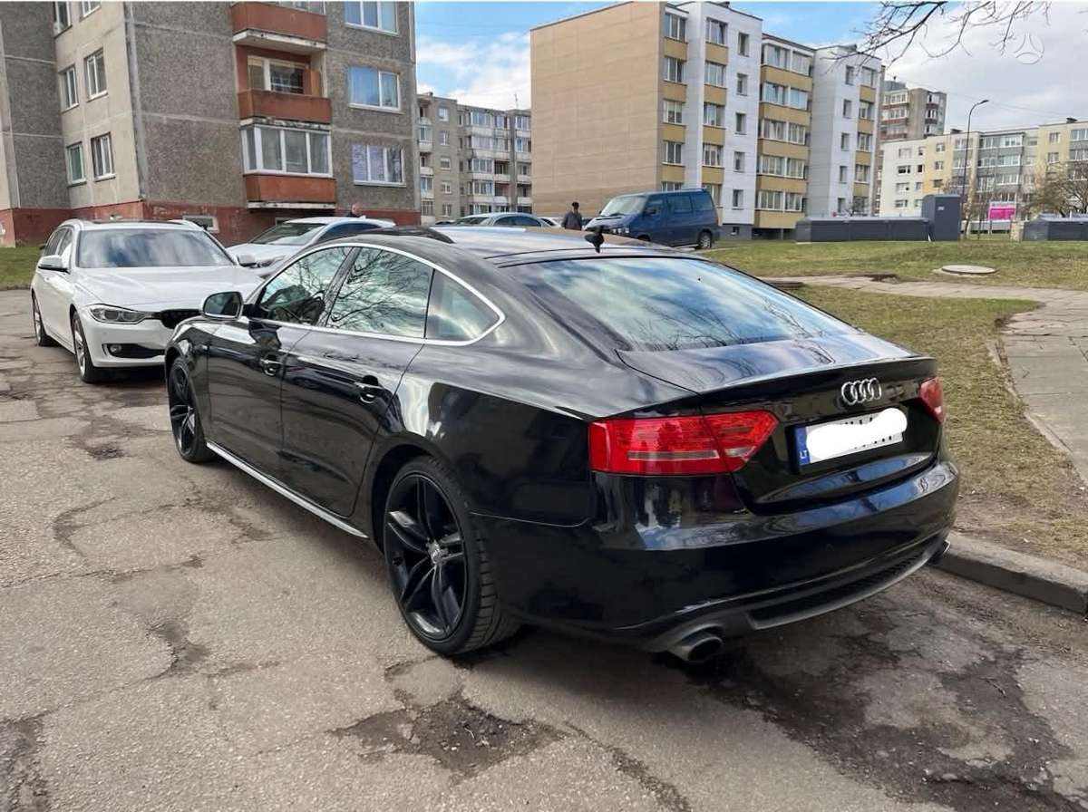 Audi A5, 2.0 l., hatchback